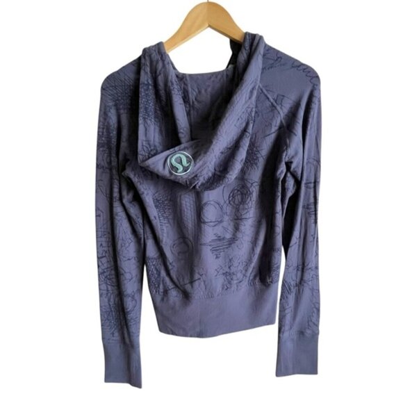 Lululemon Lightweight Zip Hoodie Scribble Graphic
Blue Size 4 Doodles Print - Picture 7 of 13